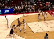 im电竞官网-包含开拓者大将因伤将缺席季后赛关键战役的词条