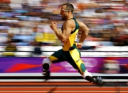 im电竞下载-星光独耀，厄德高导演胜利，拉齐奥全面压制击溃里昂