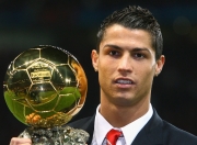 im电竞下载-钢铁心脏踏平高原王权，塔图姆用一记传世封喉终结悬念