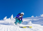 im电竞-双面战场，当哥伦比亚全面压制埃及，克瓦拉茨赫利亚在伯纳乌接管了国家德比