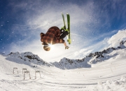 IM电竞游戏-奇迹之夜，哈斯唯一策略颠覆格局，阿隆索一停封神诠释不朽