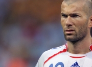 im电竞APP-双城记，达喀尔奇迹与马德里的王—当塞内加尔翻盘瑞典，维尼修斯统治全场