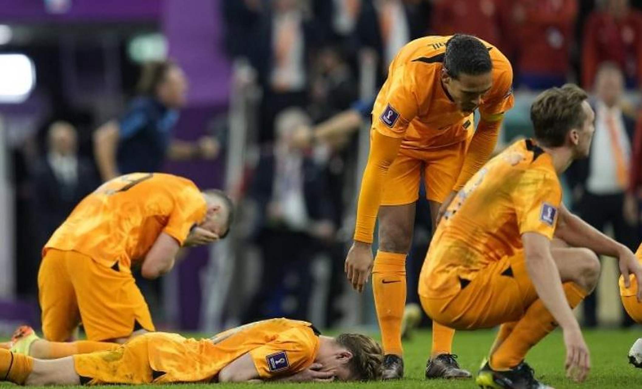 荷兰队在欧洲杯八分之一决赛中遭淘汰 荷兰队在欧洲杯八分之一决赛中遭淘汰