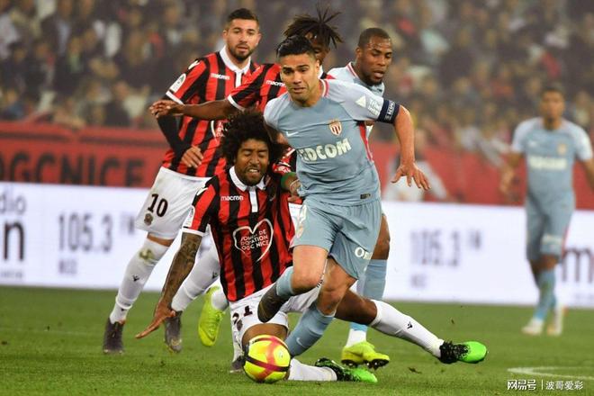 波尔多队连胜开花，法甲联赛氛围喜人