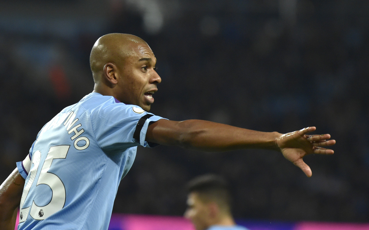 曼城战胜费内巴切！瓜迪奥拉战术功不可没