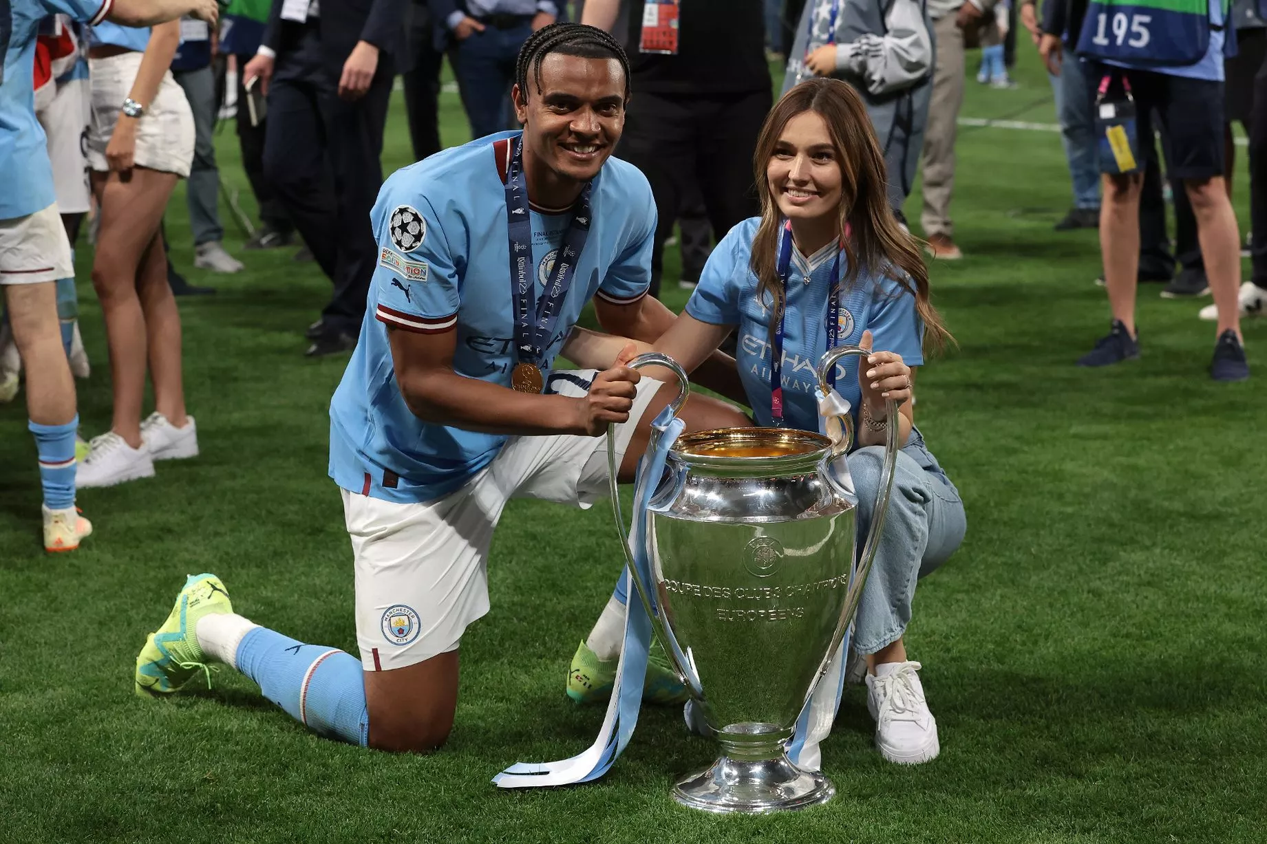 瑞士队击败头号种子晋级欧洲杯八强，创造历史