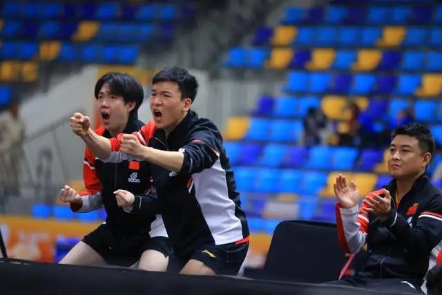 日本队鏖战葡萄牙队，王皓关键制胜