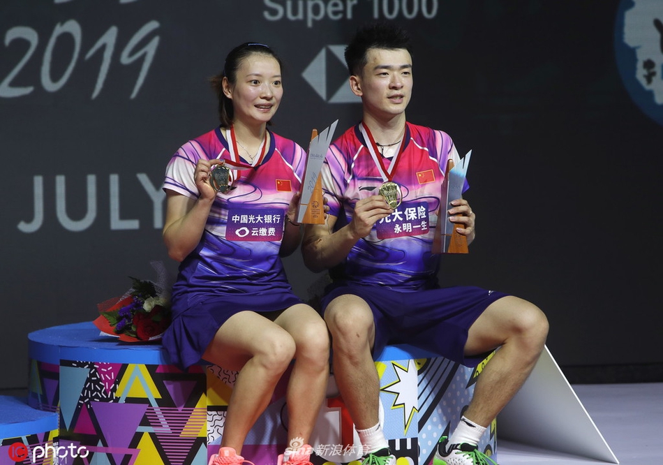 关于韩国队险胜印尼队，郑思维刷新纪录的信息