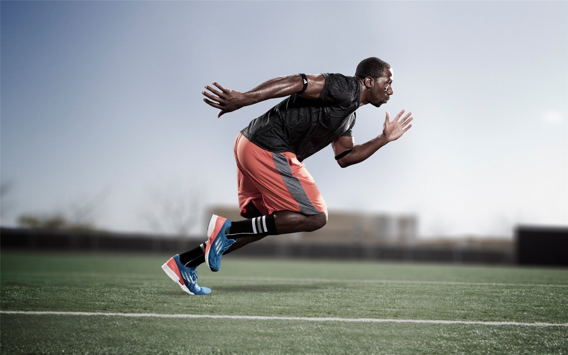 狂澜倒卷，索伯惊天逆转运筹帷幄，维斯塔潘惊艳四座难挽败局